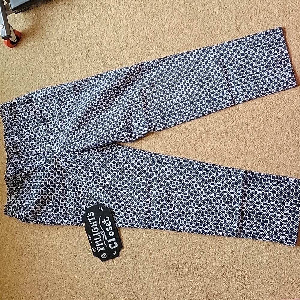 Talbots Pants Size 4 Hampshire Curvy Navy White Pattern